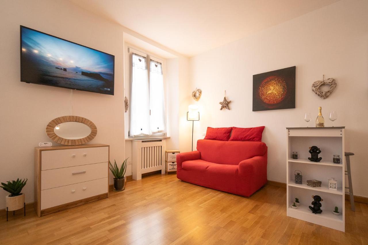 Portatorre Suite, A Charming Apartment In The Heart Of Como, Free Private Parking, Air Conditioning & More! 外观 照片