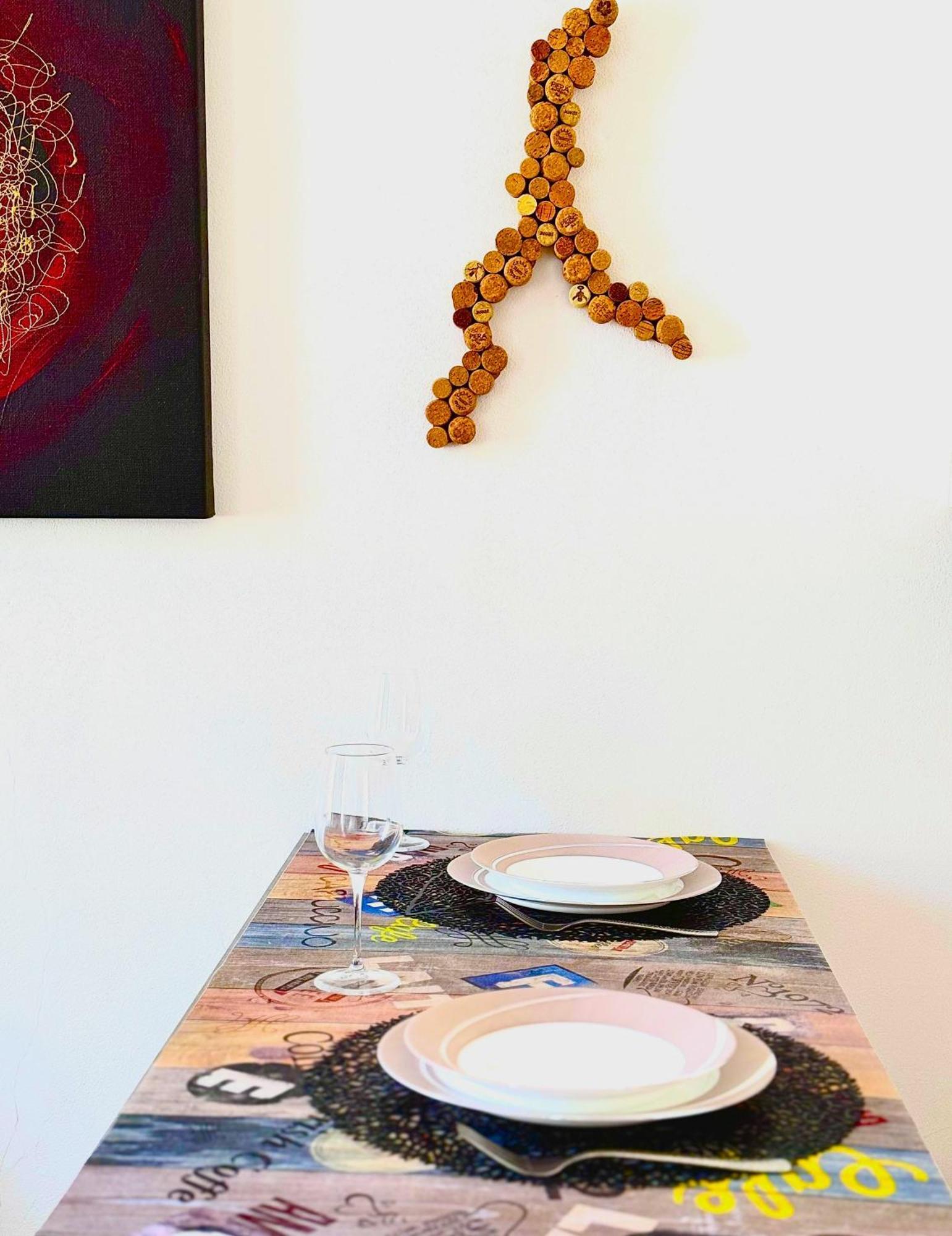 Portatorre Suite, A Charming Apartment In The Heart Of Como, Free Private Parking, Air Conditioning & More! 外观 照片