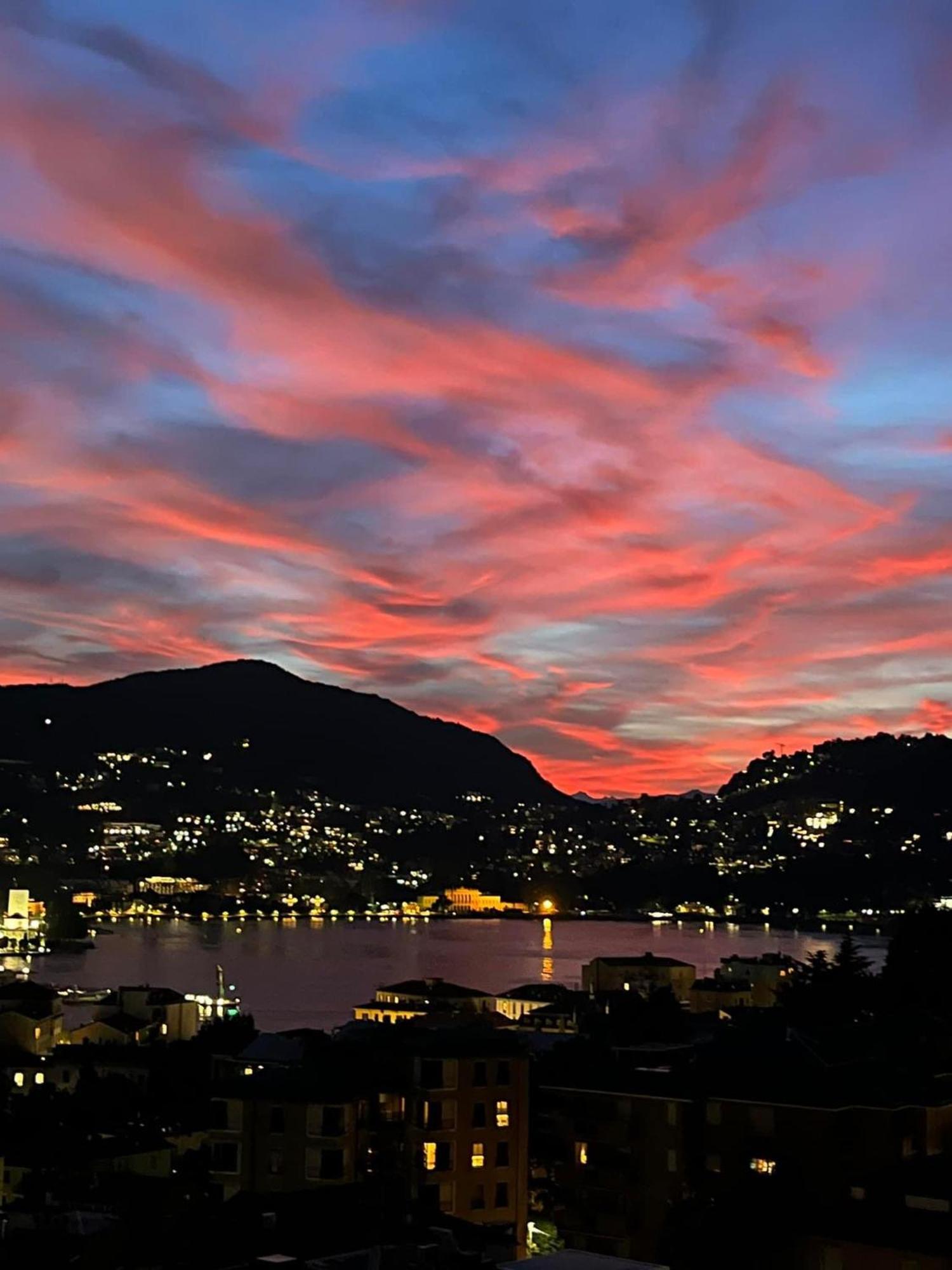 Portatorre Suite, A Charming Apartment In The Heart Of Como, Free Private Parking, Air Conditioning & More! 外观 照片