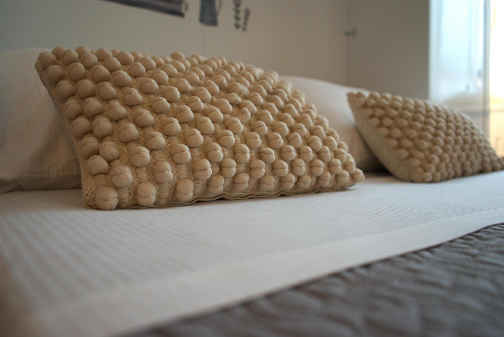 Portatorre Suite, A Charming Apartment In The Heart Of Como, Free Private Parking, Air Conditioning & More! 外观 照片